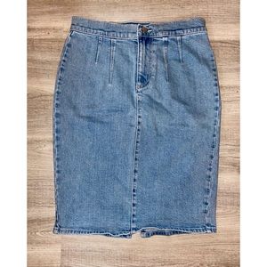 BCBG Maxazria Jean pencil skirt